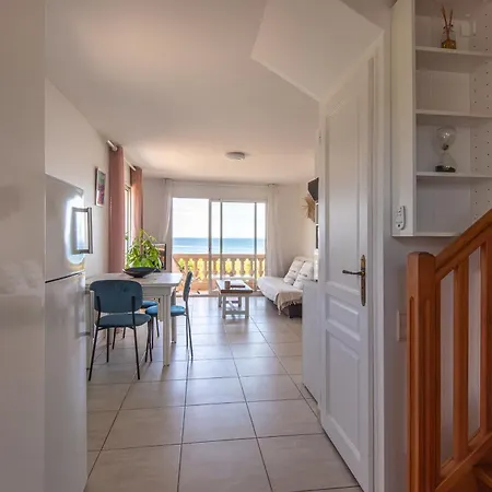 Les Pieds Dans L Eau Hyères